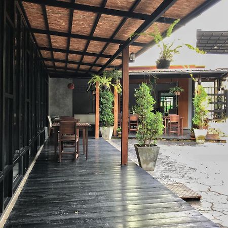 Hotel Le Anda Krabi town Esterno foto