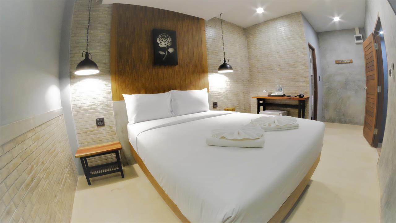 Hotel Le Anda Krabi town Esterno foto