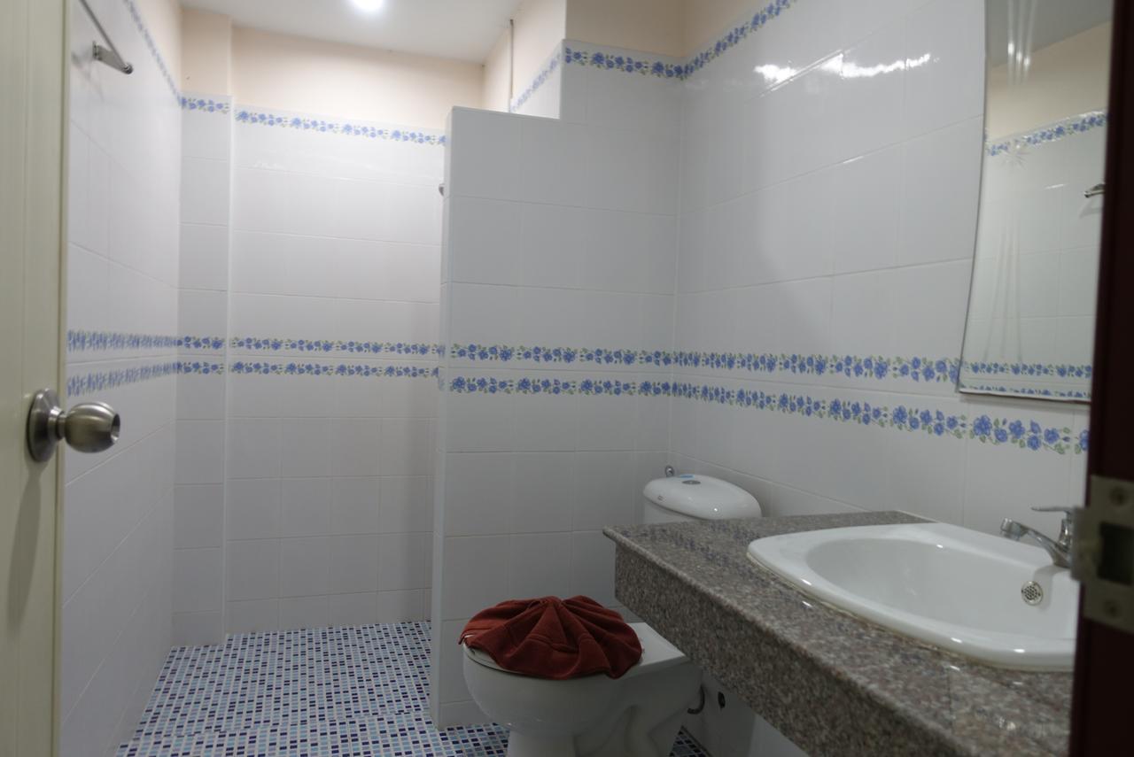 Hotel Le Anda Krabi town Esterno foto