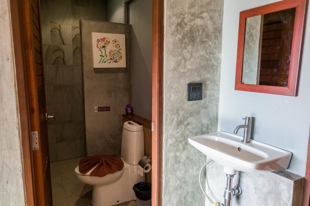 Hotel Le Anda Krabi town Esterno foto